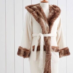 Pottery Barn Faux Fur Ombre Robe in Caramel Trim - Size Medium (US Women's 4-6)